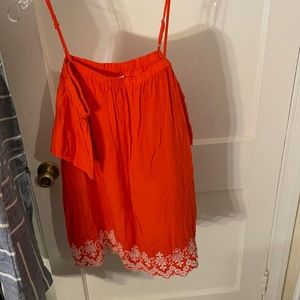 🥂 Medium Tall Flowy Tank